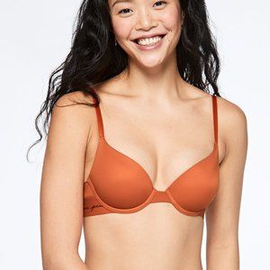VS | NWT ༷🏷 Wear Everywhere Push Up Bra